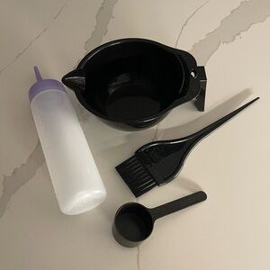 Womens Hair Coloring Kit - Black and White